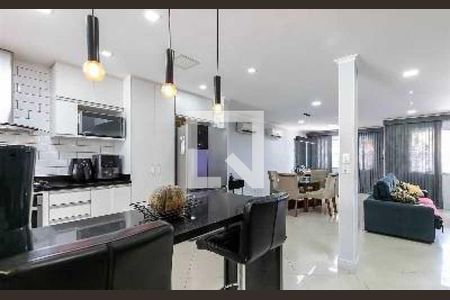 Casa à venda com 4 quartos, 140m² em Quintino Bocaiúva, Rio de Janeiro