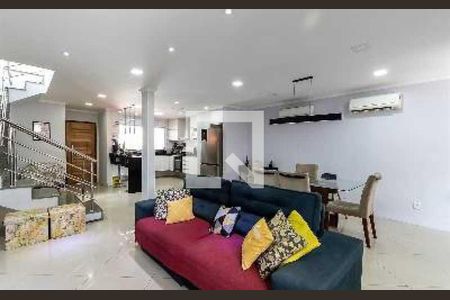 Casa à venda com 4 quartos, 140m² em Quintino Bocaiúva, Rio de Janeiro