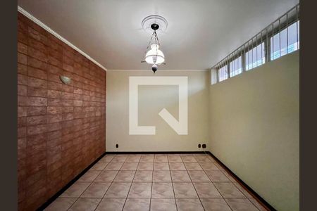 Sala de casa à venda com 4 quartos, 320m² em Jardim Nossa Senhora Auxiliadora, Campinas