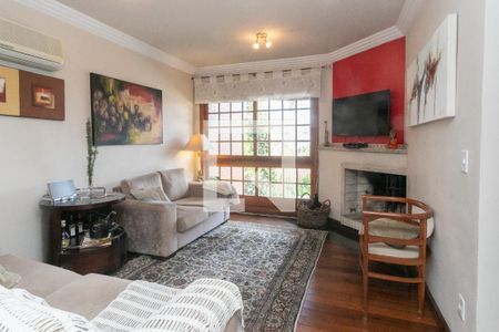 Sala de casa de condomínio à venda com 4 quartos, 301m² em Chácara das Pedras, Porto Alegre