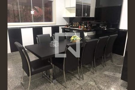 Casa à venda com 3 quartos, 565m² em Recreio dos Bandeirantes, Rio de Janeiro