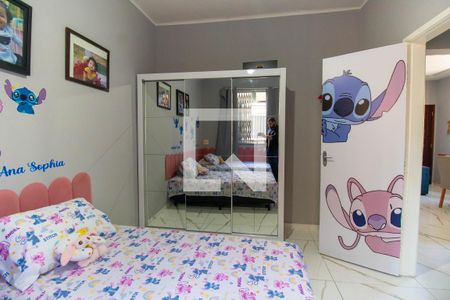 Quarto 1 de apartamento para alugar com 2 quartos, 63m² em São Lourenço, Niterói