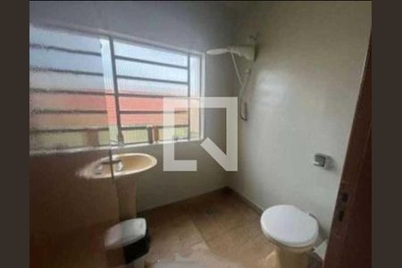 Casa para alugar com 3 quartos, 220m² em Coração Eucarístico, Belo Horizonte