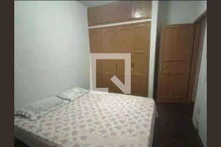 Casa para alugar com 3 quartos, 220m² em Coração Eucarístico, Belo Horizonte