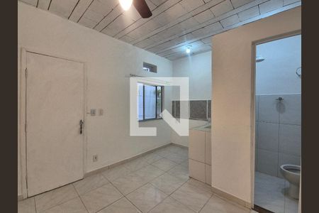 Sala/Quarto de kitnet/studio para alugar com 1 quarto, 20m² em Barra da Tijuca, Rio de Janeiro