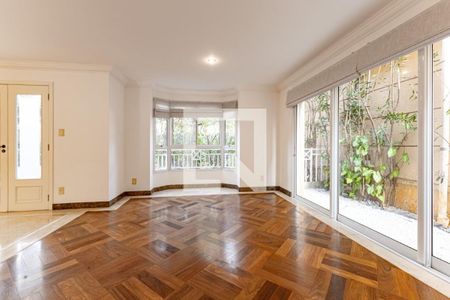 Casa de Condomínio à venda com 4 quartos, 568m² em Vila Sonia, São Paulo