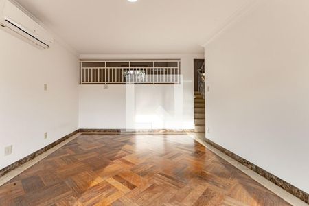 Casa de Condomínio à venda com 4 quartos, 568m² em Vila Sonia, São Paulo