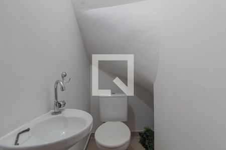 Lavabo de casa de condomínio para alugar com 2 quartos, 65m² em Vila Buenos Aires, São Paulo