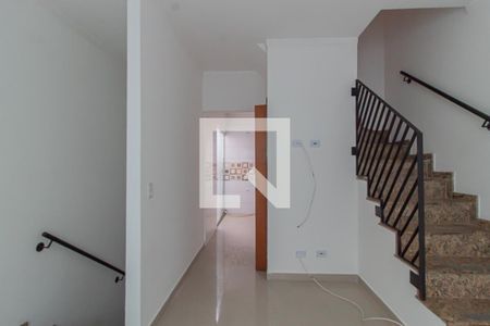 Sala de casa de condomínio para alugar com 2 quartos, 65m² em Vila Buenos Aires, São Paulo