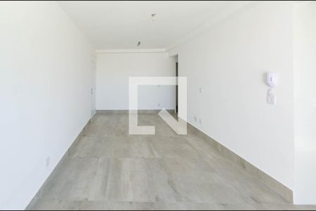 Sala de apartamento à venda com 3 quartos, 105m² em Minas Brasil, Belo Horizonte