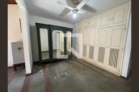 Casa à venda com 3 quartos, 242m² em Anil, Rio de Janeiro