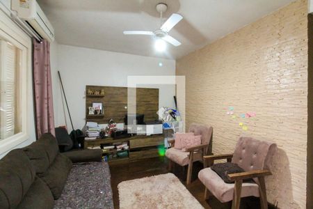 Sala de casa para alugar com 3 quartos, 200m² em Olaria, Canoas