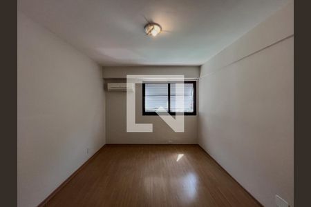Quarto 2 de apartamento à venda com 4 quartos, 170m² em Leme, Rio de Janeiro