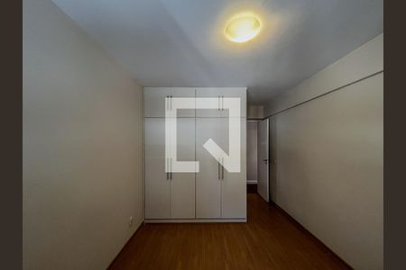 Quarto 1 de apartamento à venda com 4 quartos, 170m² em Leme, Rio de Janeiro