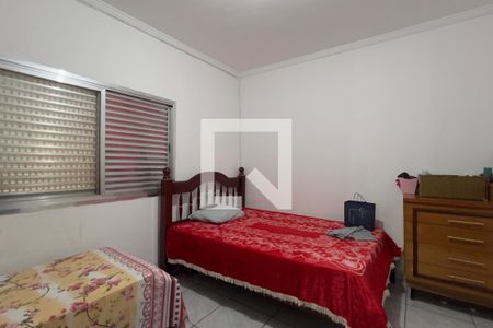Quarto 2 de casa à venda com 3 quartos, 170m² em Jardim Munhoz, Guarulhos