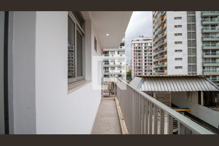 Varanda de apartamento para alugar com 3 quartos, 83m² em Tijuca, Rio de Janeiro