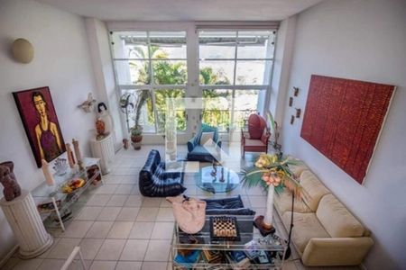 Casa à venda com 4 quartos, 308m² em Humaitá, Rio de Janeiro