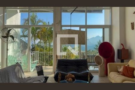 Casa à venda com 4 quartos, 308m² em Humaitá, Rio de Janeiro