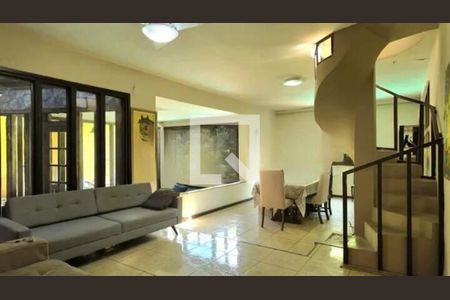 Casa à venda com 4 quartos, 350m² em Recreio dos Bandeirantes, Rio de Janeiro