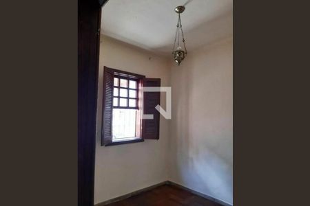 Quarto 2 de casa à venda com 3 quartos, 99m² em Sagrada Família, Belo Horizonte