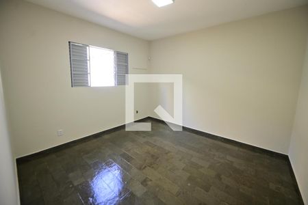 Quarto 1 de casa para alugar com 3 quartos, 324m² em Setor Bueno, Goiânia
