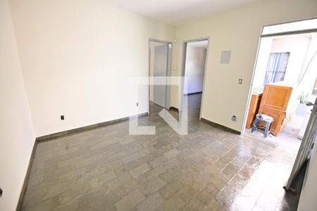 Sala de casa para alugar com 3 quartos, 324m² em Setor Bueno, Goiânia
