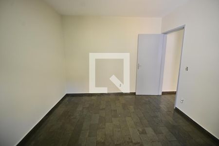 Quarto 1 de casa para alugar com 3 quartos, 324m² em Setor Bueno, Goiânia