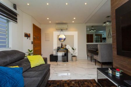 Sala de casa de condomínio à venda com 3 quartos, 179m² em Chácara Seis de Outubro, São Paulo