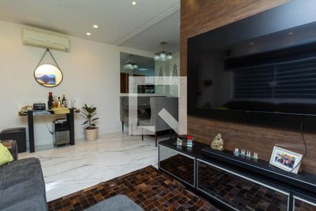 Sala de casa de condomínio à venda com 3 quartos, 179m² em Chácara Seis de Outubro, São Paulo