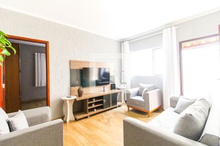 Sala de casa à venda com 4 quartos, 167m² em Vila Jacuí, São Paulo