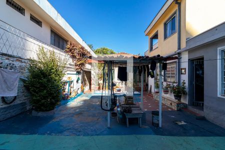 Quintal de casa à venda com 3 quartos, 350m² em Vila Ester (zona Norte), São Paulo