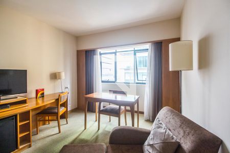 Sala de apartamento à venda com 1 quarto, 40m² em Alphaville Industrial, Barueri