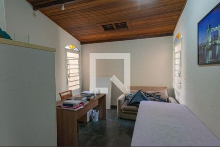 Escritório de casa à venda com 3 quartos, 175m² em Jardim Garcia, Campinas