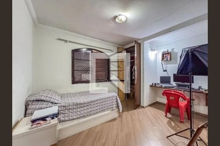 Casa à venda com 5 quartos, 250m² em Jardim Andrea Demarchi, São Bernardo do Campo