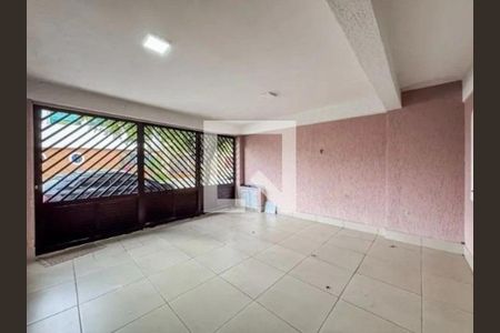 Casa à venda com 5 quartos, 250m² em Jardim Andrea Demarchi, São Bernardo do Campo