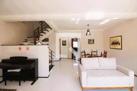 Casa à venda com 3 quartos, 278m² em Jardim Portugal, São Bernardo do Campo