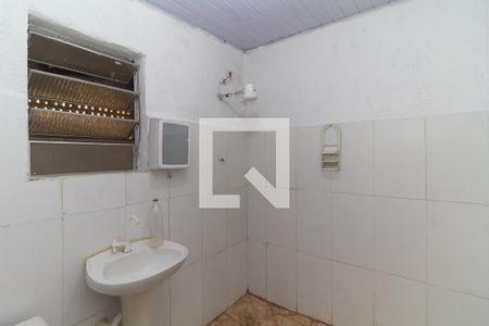 Banheiro Social de casa para alugar com 2 quartos, 100m² em Vila Alpina, São Paulo