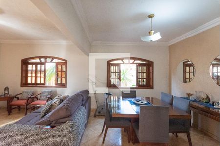 Sala de casa para alugar com 3 quartos, 200m² em Jardim Miranda, Campinas