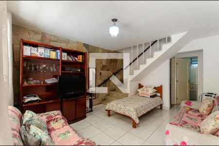 Sala de casa para alugar com 2 quartos, 120m² em Vila Portuguesa, São Paulo