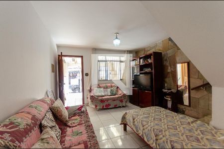 Sala de casa para alugar com 2 quartos, 120m² em Vila Portuguesa, São Paulo