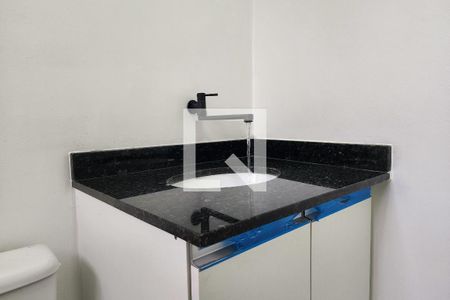 Banheiro de kitnet/studio para alugar com 1 quarto, 24m² em Centro, São Bernardo do Campo