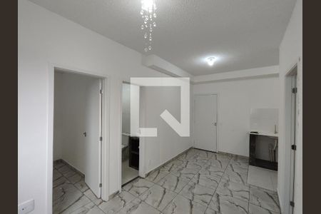 Sala de apartamento para alugar com 2 quartos, 45m² em Vila Sao Paulo, Ferraz de Vasconcelos