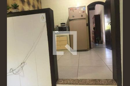 Casa à venda com 7 quartos, 195m² em Charitas, Niterói