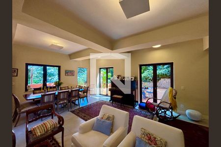 Sala 1 de casa à venda com 4 quartos, 246m² em Lagoa, Rio de Janeiro