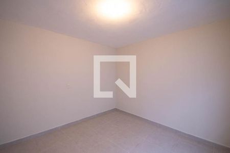 Quarto 2 de casa para alugar com 1 quarto, 52m² em Vila Sabrina, São Paulo