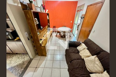 Sala de apartamento à venda com 3 quartos, 56m² em Santa Monica, Belo Horizonte