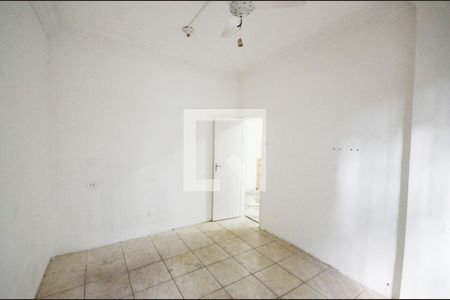 Quarto 1 de casa para alugar com 8 quartos, 330m² em Grajaú, Rio de Janeiro