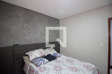 Quarto de casa à venda com 3 quartos, 280m² em Vila Panama, Contagem