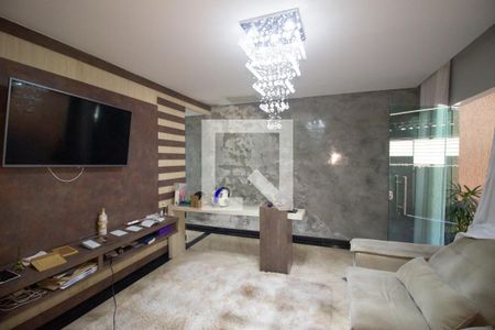 Sala de casa à venda com 3 quartos, 280m² em Vila Panama, Contagem