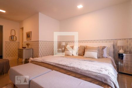 Casa para alugar com 4 quartos, 450m² em Recreio dos Bandeirantes, Rio de Janeiro